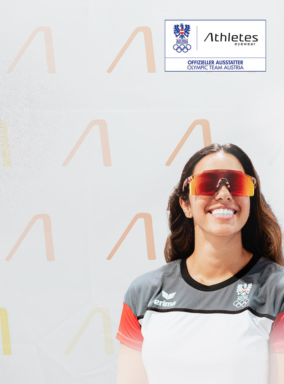 Frau des österreichischen Olympiateams trägt sportliche Sonnenbrille von Athletes Eyewear