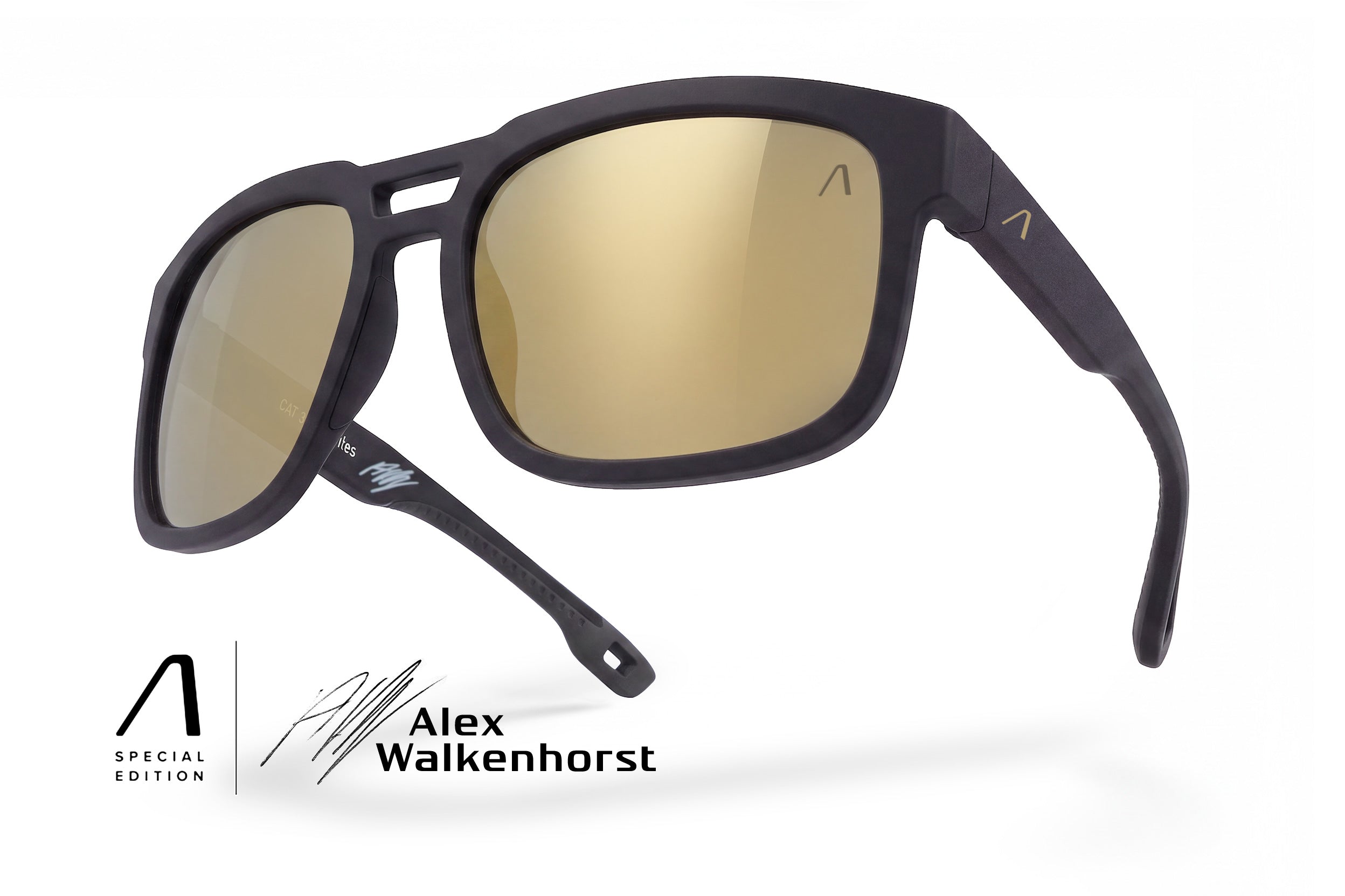 #Color_Matt Black Gold