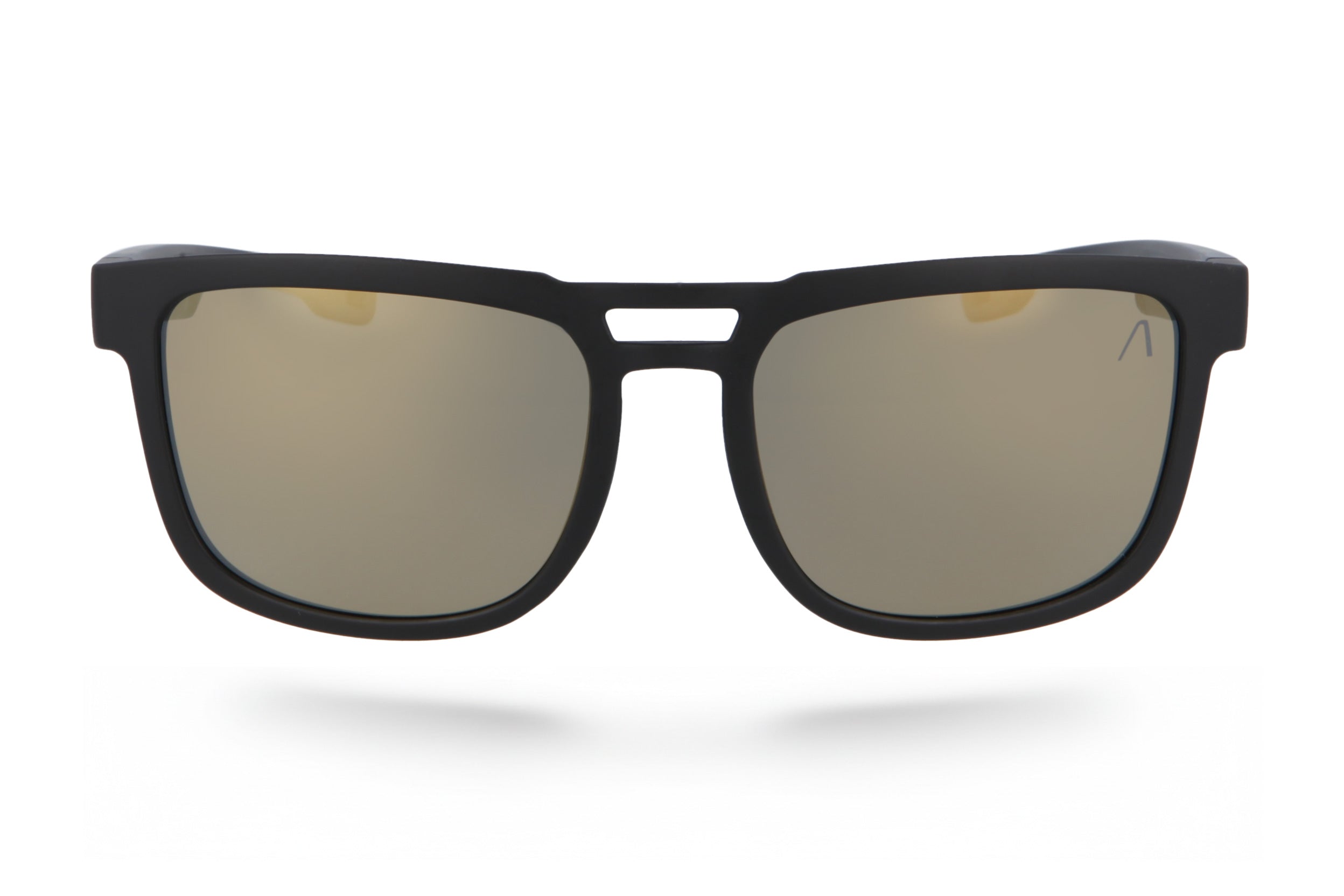 #Color_Matt Black Gold